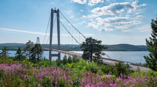 Högakustenbron i Ångermanland