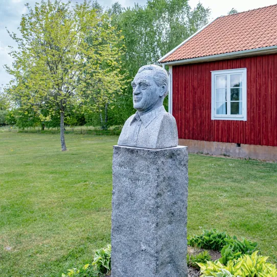 Byst av Vilhelm Moberg