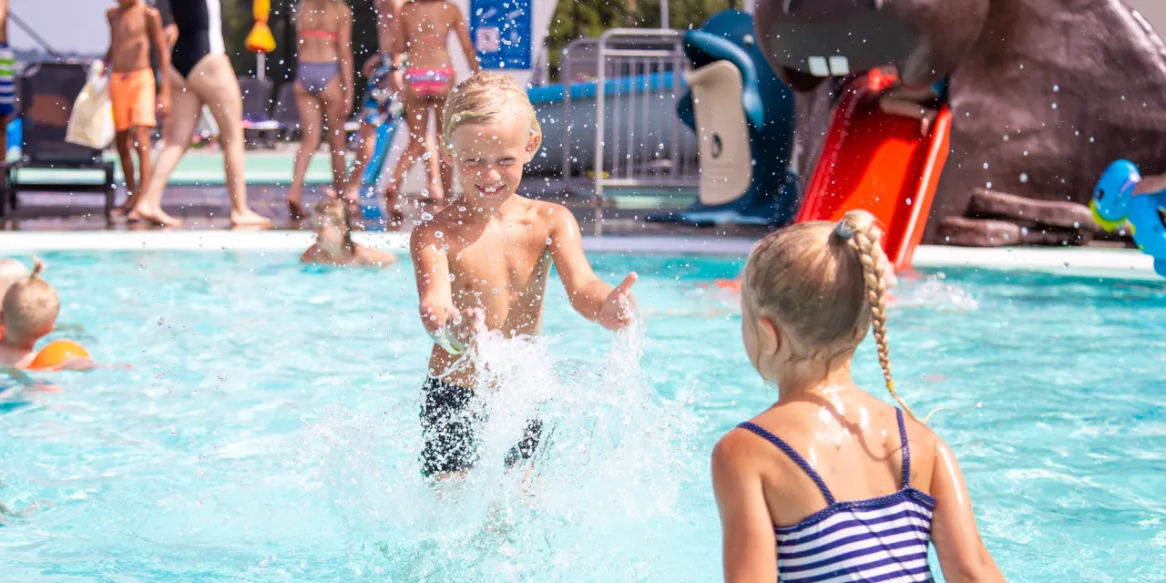 Barnpool på Hafsten Resort