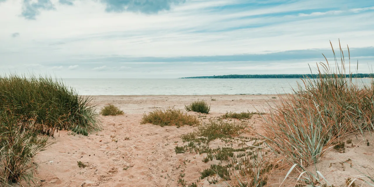 Sandstrand i Halmstad, Halland. 